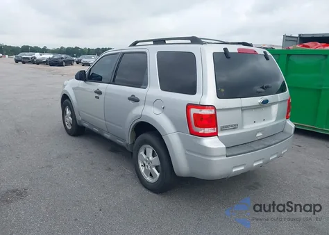 2011 Ford Escape Xlt from USA, damaged, VIN 1FMCU0D72BKB09703